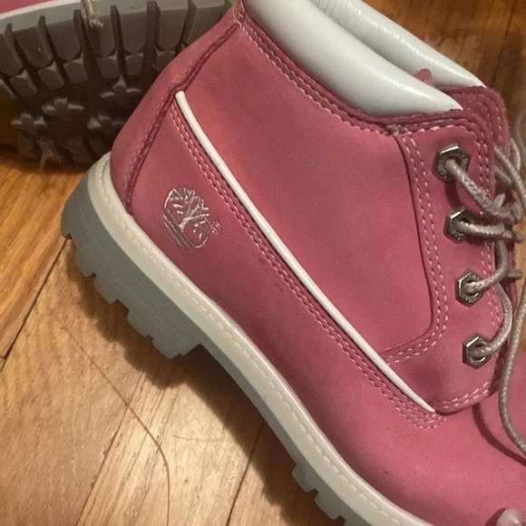 Pink Timberland boots - Picture 4 of 6